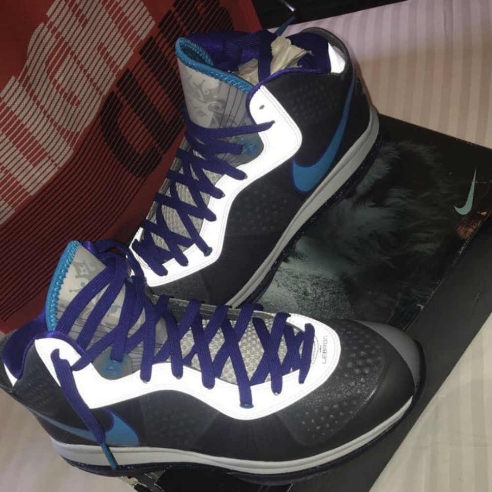 LeBron 8 V/2 Summit Lake Hornets